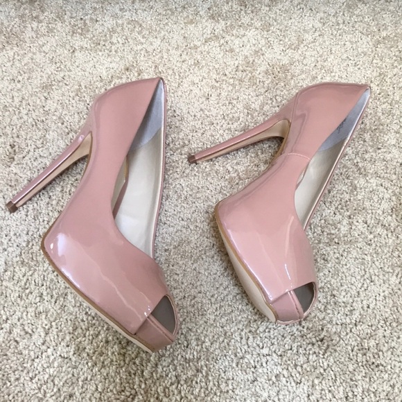 NWOB! Guess SZ 10M dusty pink peep toe heels . - Picture 3 of 9